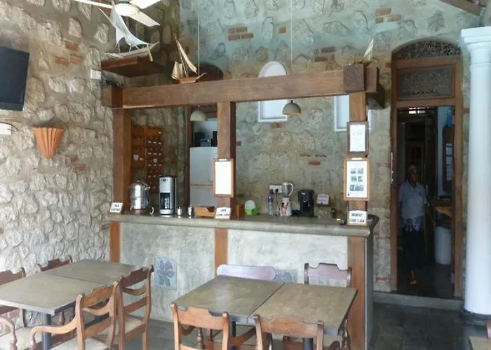 Villa Araliya