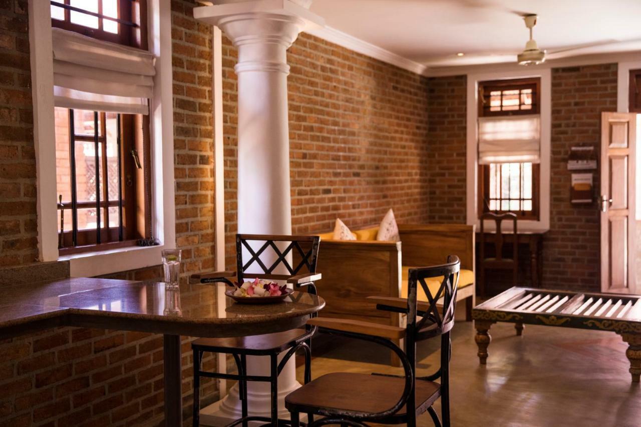 Araliya * Negombo