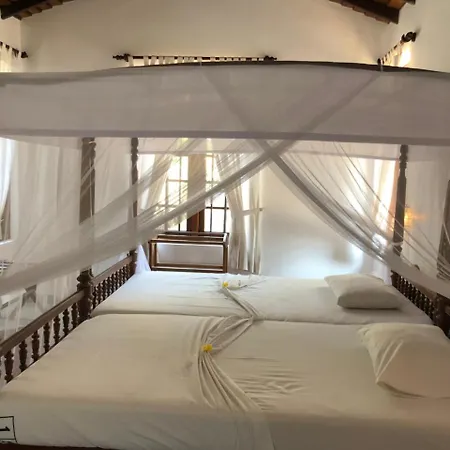 Villa Araliya Negombo Exterior photo